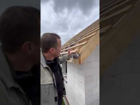 Устройство карнизного свеса из металлочерепицы